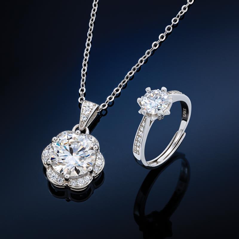 Sparkling Star Moissanite Ring and Necklace